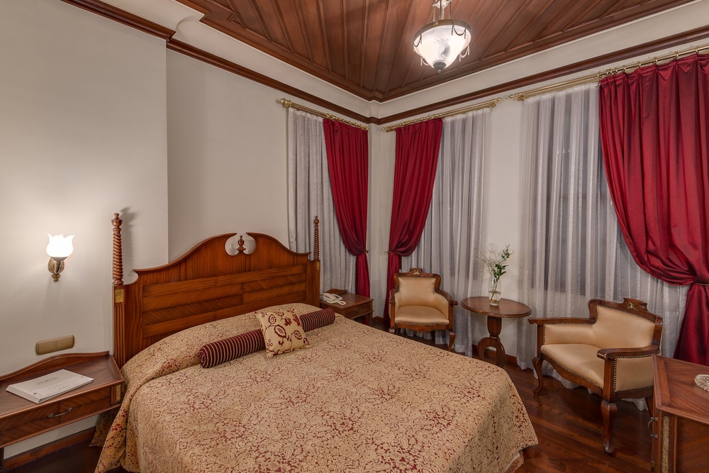 Tuvana Hotel - Special Class — Hotel rooms in Antalya