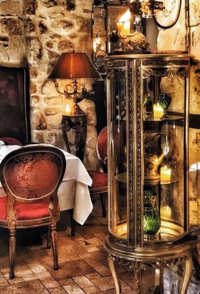 Tuvana Hotel - Special Class — Restaurant & bars in Antalya
