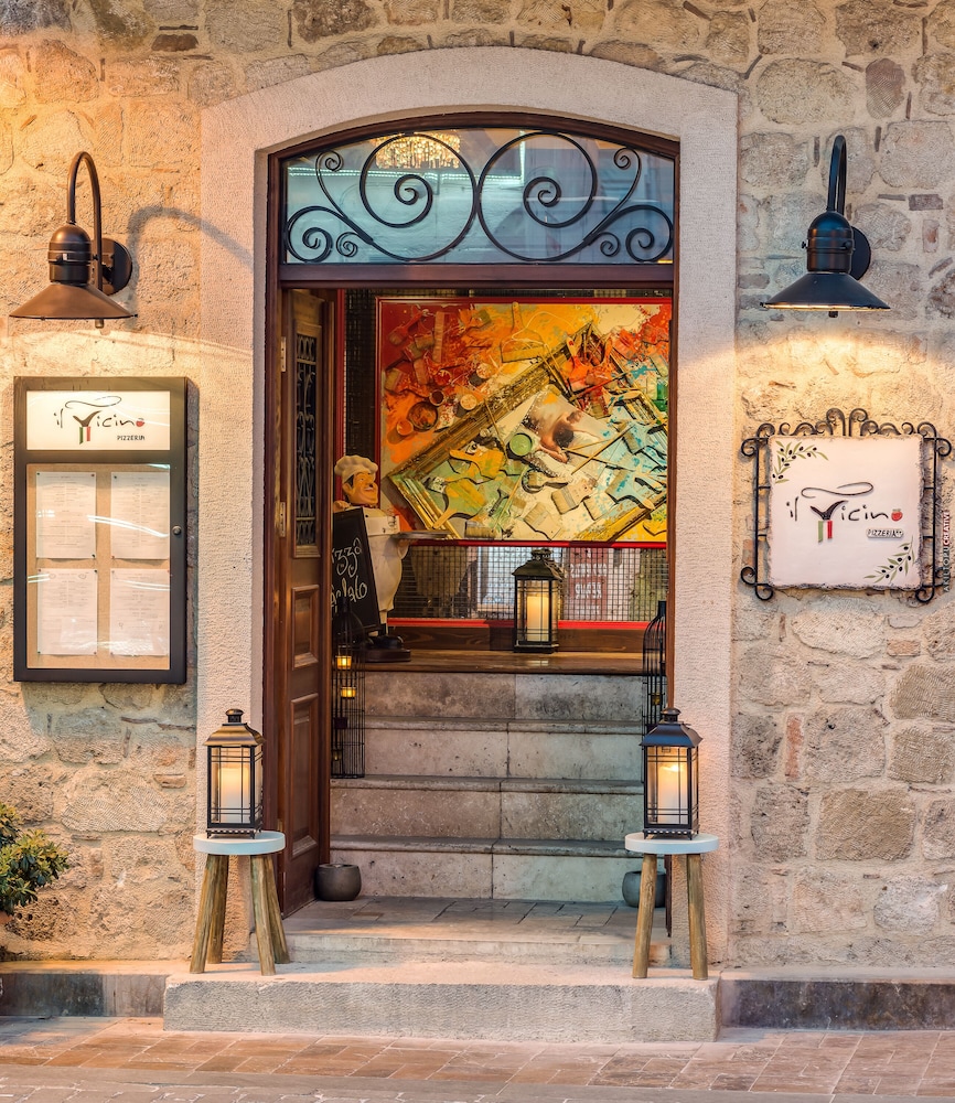 Tuvana Hotel - Special Class — Restaurant & bars in Antalya