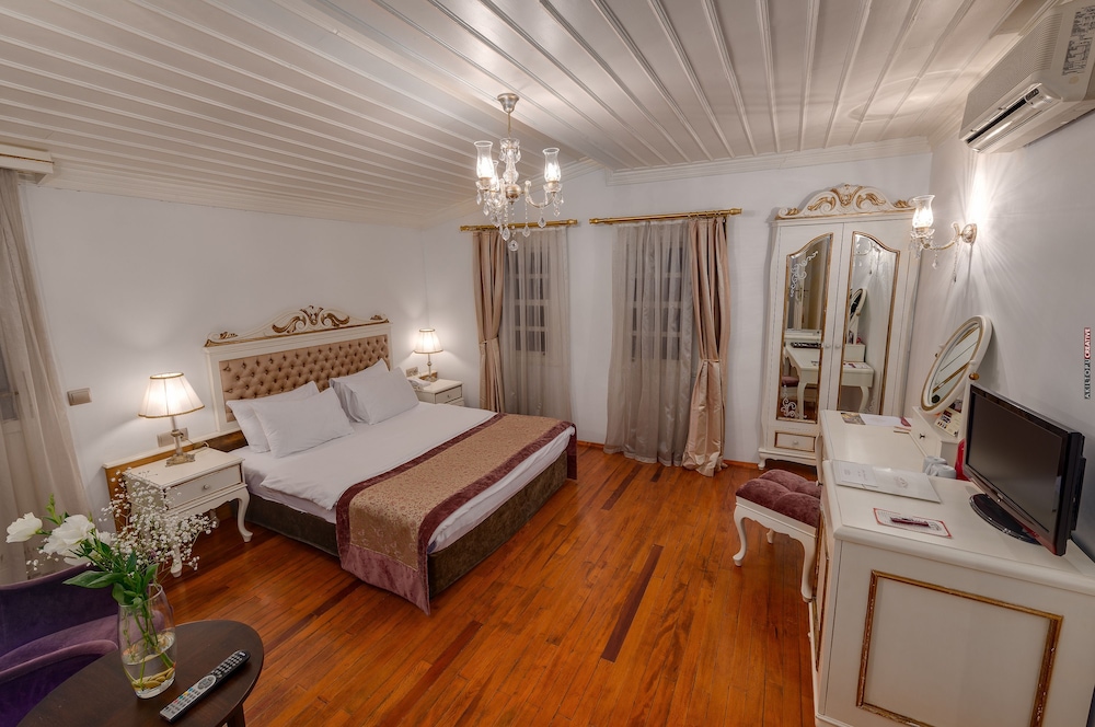 Tuvana Hotel - Special Class — Hotel rooms in Antalya