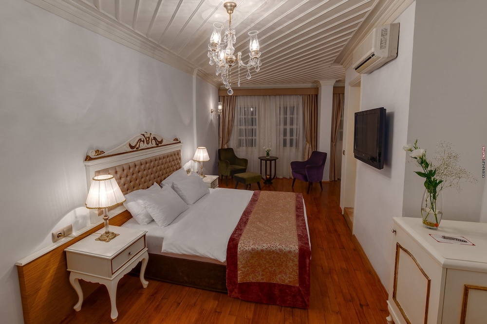Tuvana Hotel - Special Class — Hotel rooms in Antalya