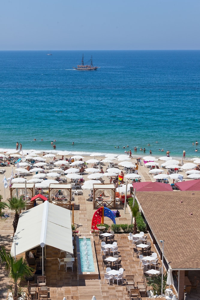 Xperia Saray Beach Hotel  - All Inclusive — Beach in Alanya