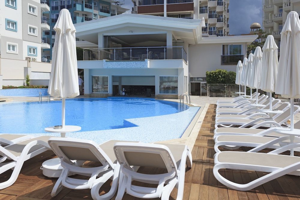 Xperia Saray Beach Hotel  - All Inclusive — Swimming pool in Alanya
