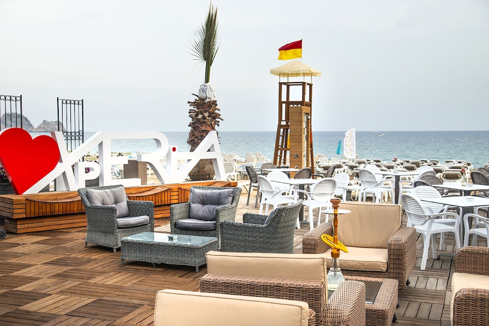 Xperia Saray Beach Hotel  - All Inclusive — Beach in Alanya