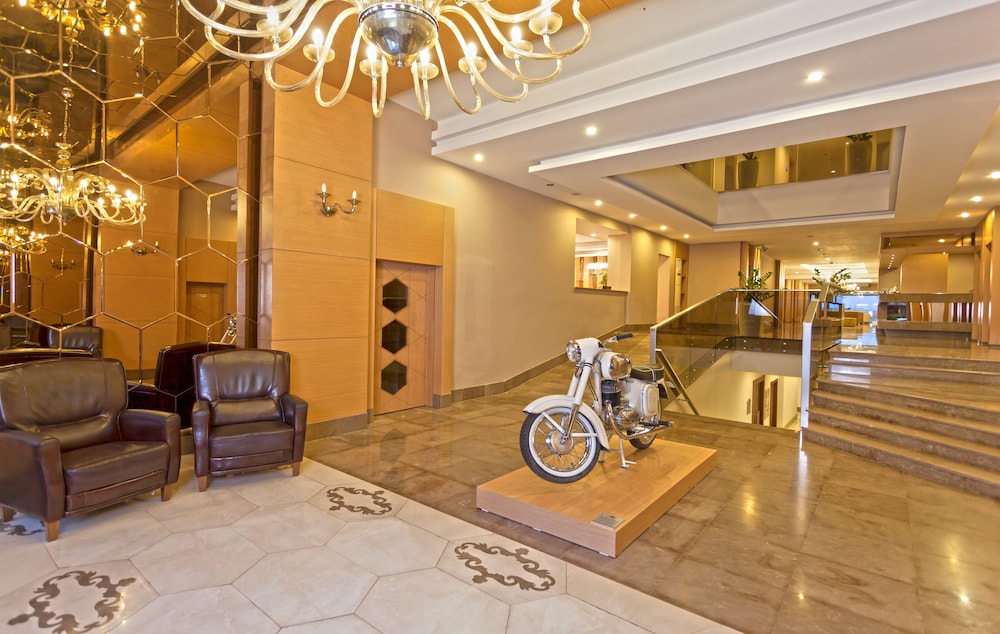 Xperia Saray Beach Hotel  - All Inclusive — Hotel building in Alanya