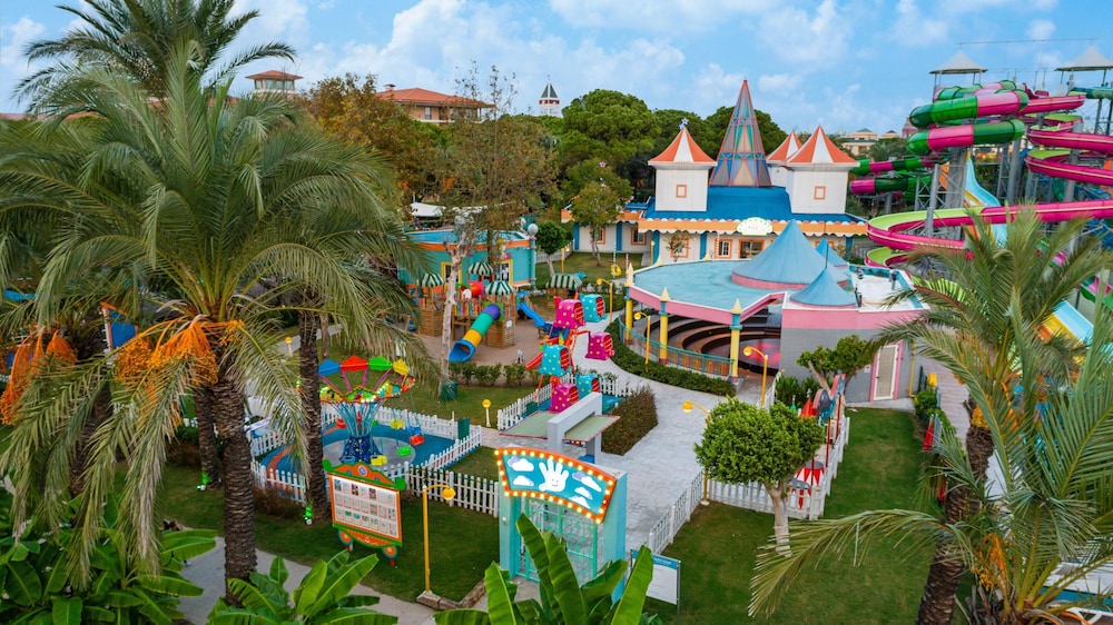 IC Hotels Green Palace & Villas - All inclusive — Attractions for children in Antalya