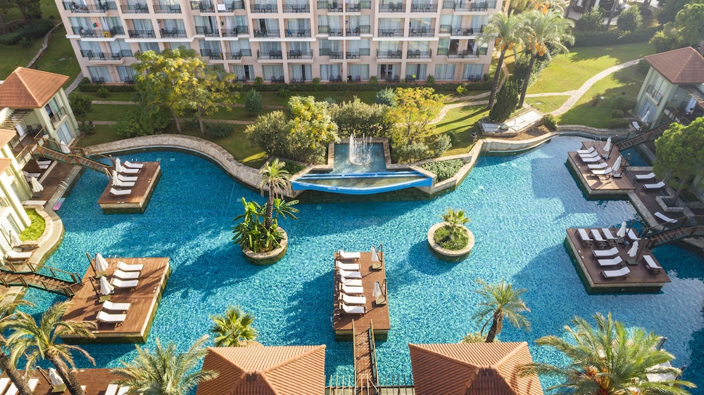 IC Hotels Green Palace & Villas - All inclusive — Swimming pool in Antalya