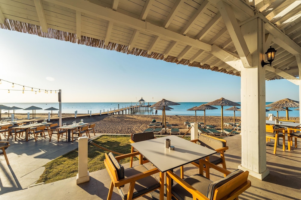 IC Hotels Green Palace & Villas - All inclusive — Beach in Antalya