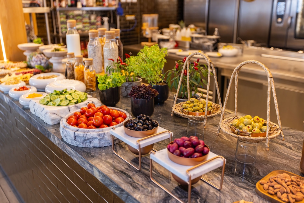 Innova Sultanahmet Istanbul — Restaurant & bars in Istanbul, Istanbul