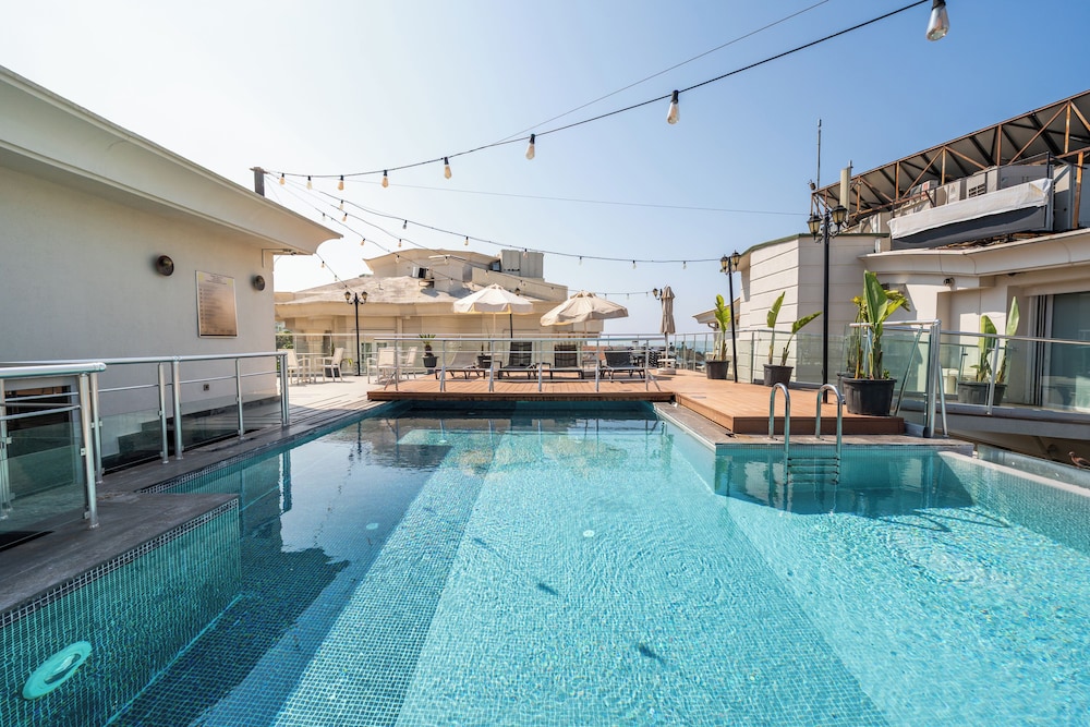Massimo Hotel - Adults Only 'Ex La Boutique Hotels — Swimming pool in Antalya