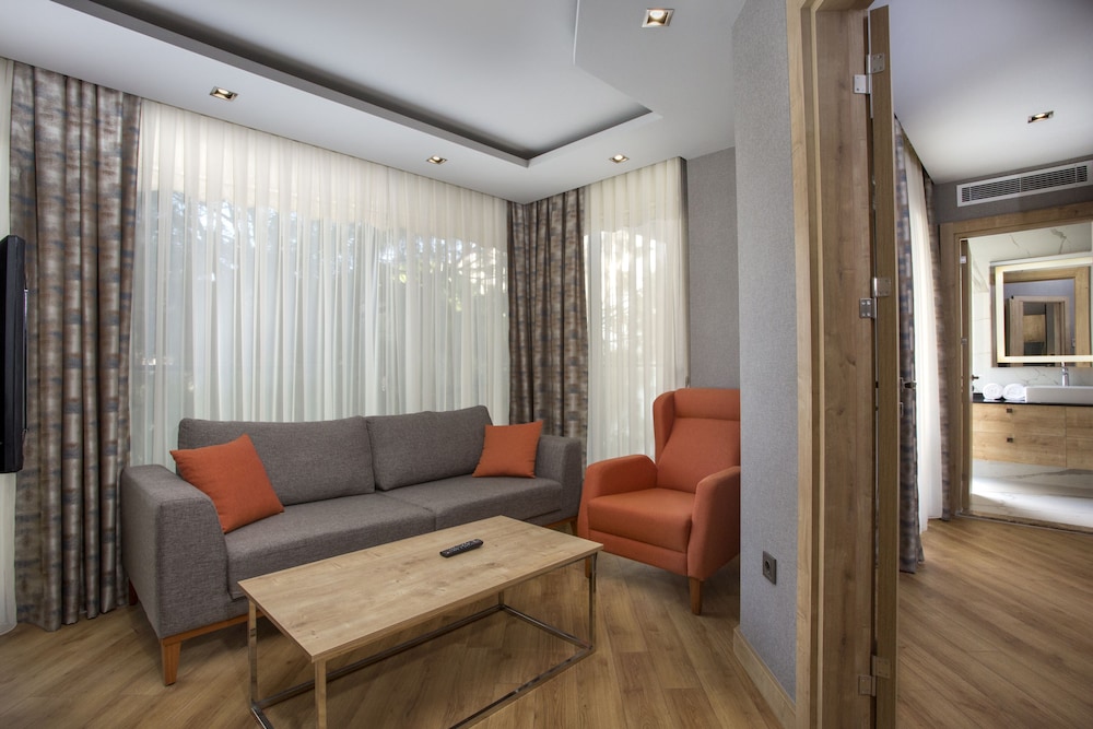 Massimo Hotel - Adults Only 'Ex La Boutique Hotels — Hotel rooms in Antalya