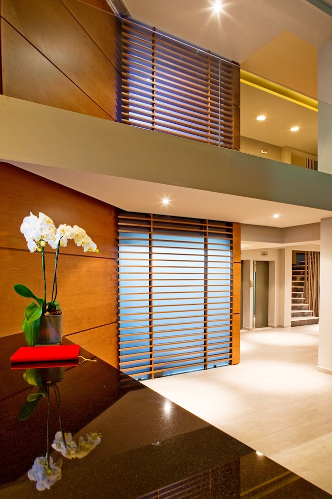 Oktober Downtown Boutique Hotel — Hotel building in Rhodes Town, South Aegean