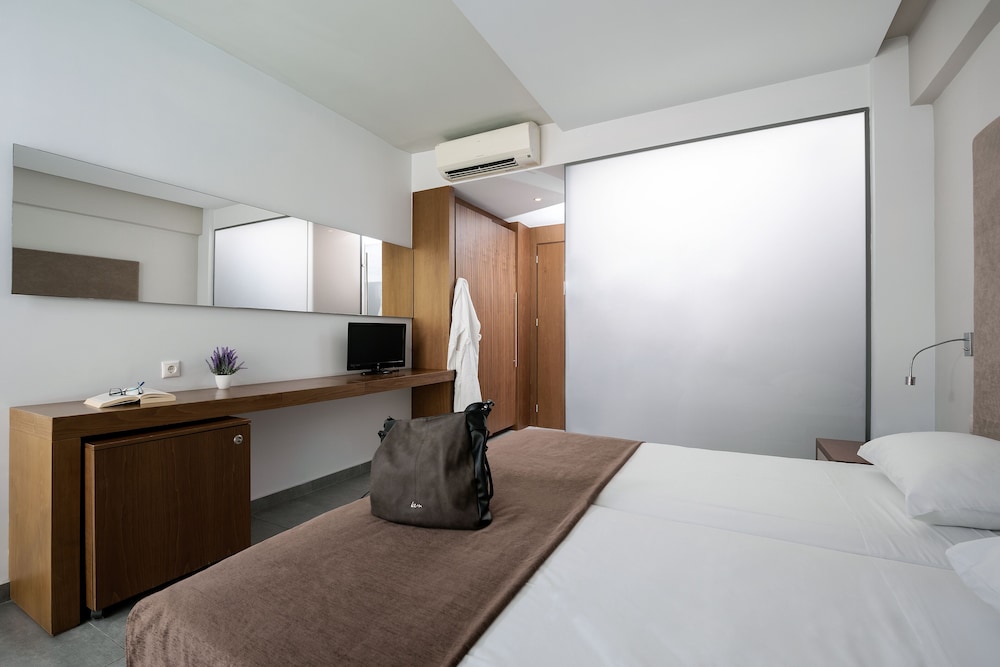 Oktober Downtown Boutique Hotel — Hotel rooms in Rhodes Town, South Aegean