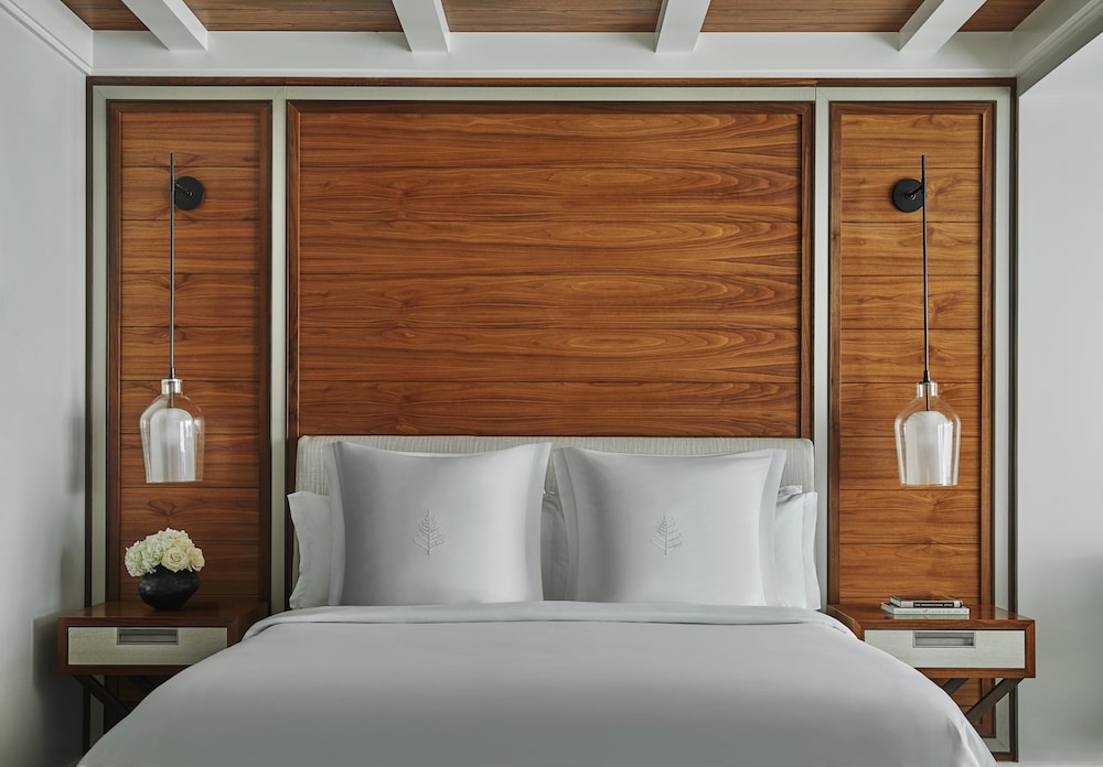 The Ocean Club, A Four Seasons Resort, Bahamas — Hotel rooms in Paradise Island, New Providence