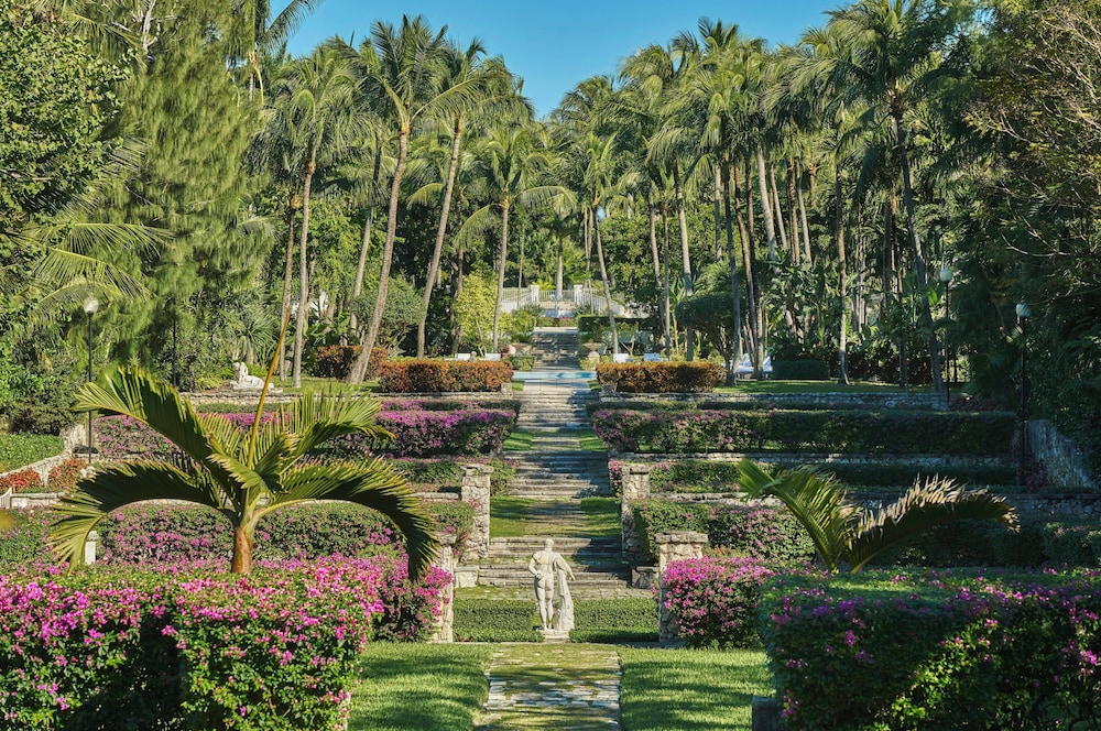 The Ocean Club, A Four Seasons Resort, Bahamas — Attractions in the area in Paradise Island, New Providence