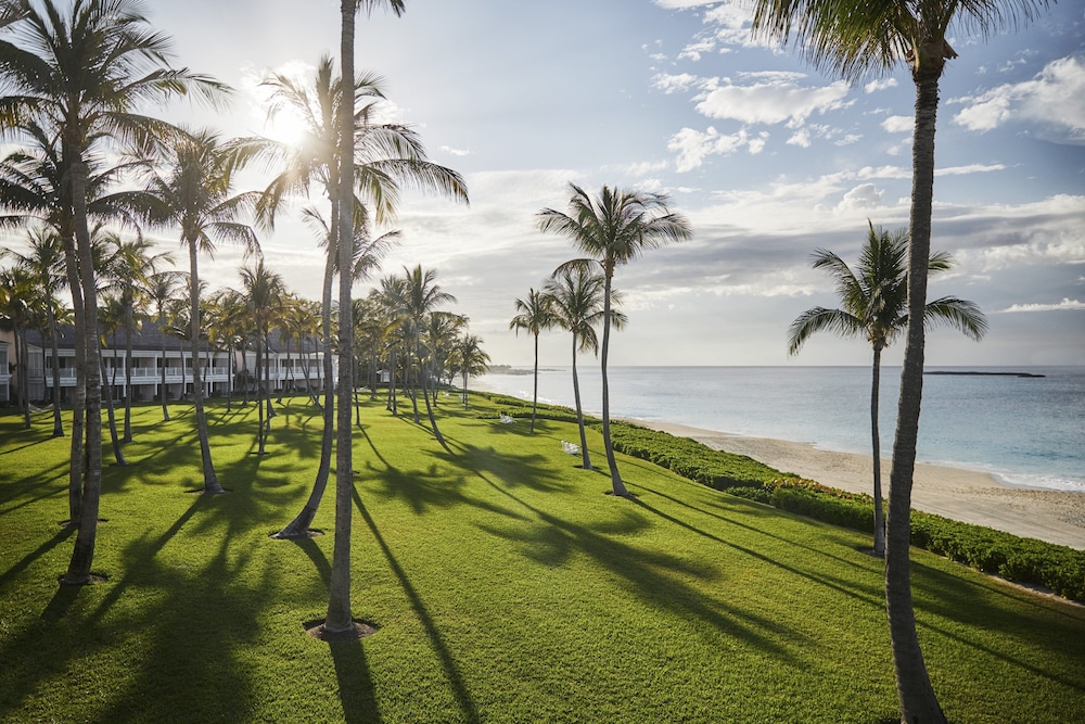 The Ocean Club, A Four Seasons Resort, Bahamas — Beach in Paradise Island, New Providence