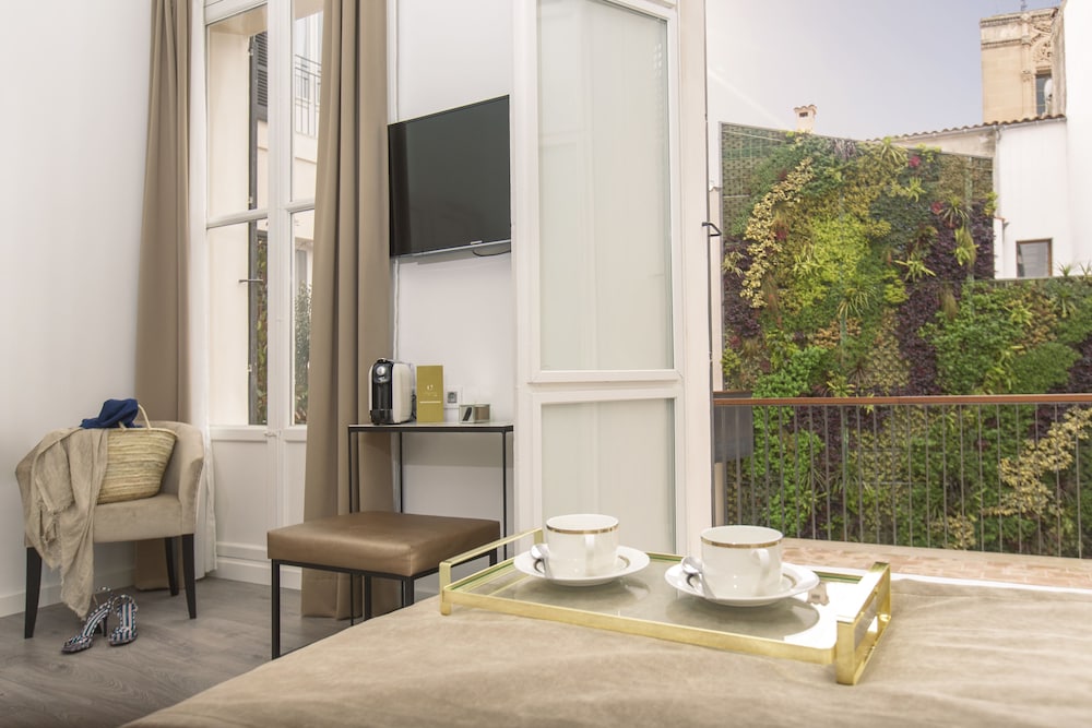 Rosetó by Petit Palace formerly known as Icon Roseto — Hotel rooms in Palma de Mallorca, Balearic Islands
