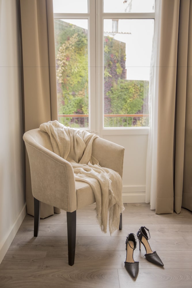 Rosetó by Petit Palace formerly known as Icon Roseto — Hotel rooms in Palma de Mallorca, Balearic Islands