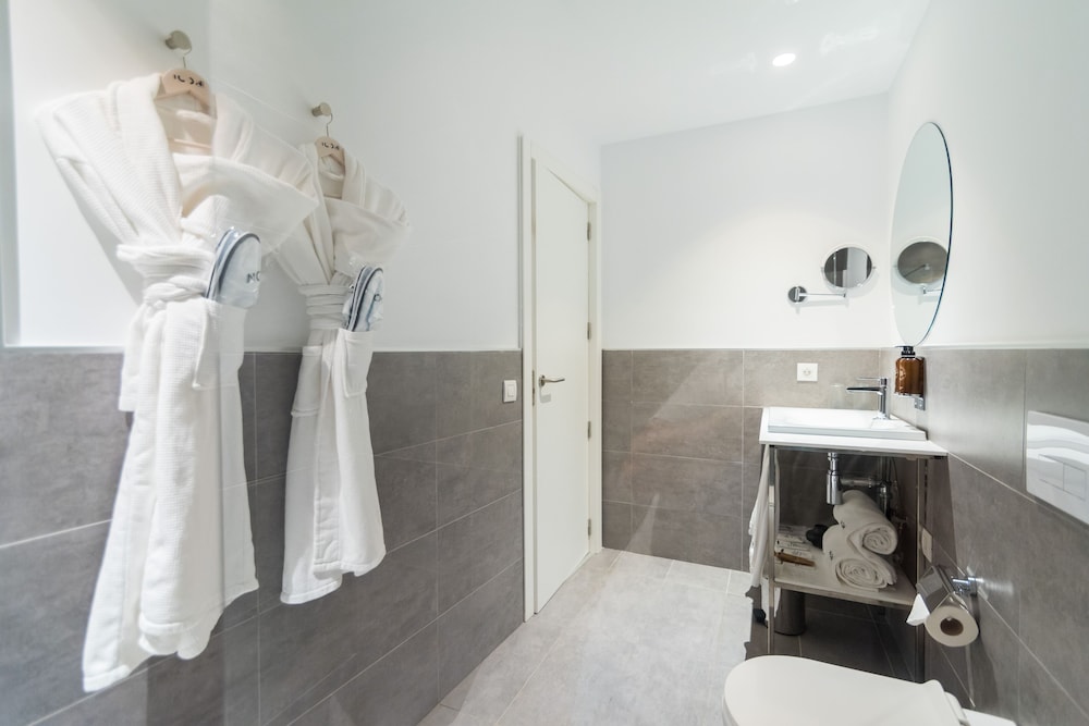 Rosetó by Petit Palace formerly known as Icon Roseto — Hotel rooms in Palma de Mallorca, Balearic Islands