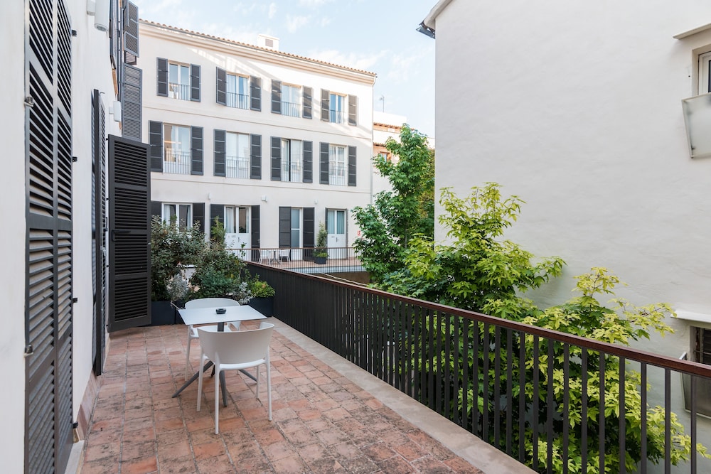 Rosetó by Petit Palace formerly known as Icon Roseto — Hotel building in Palma de Mallorca, Balearic Islands
