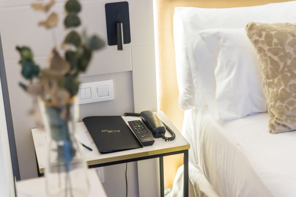 Rosetó by Petit Palace formerly known as Icon Roseto — Hotel rooms in Palma de Mallorca, Balearic Islands
