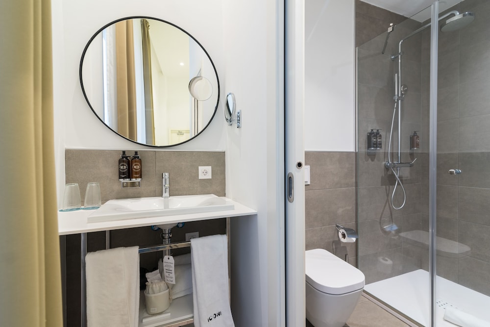 Rosetó by Petit Palace formerly known as Icon Roseto — Hotel rooms in Palma de Mallorca, Balearic Islands