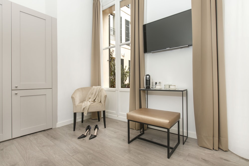 Rosetó by Petit Palace formerly known as Icon Roseto — Hotel rooms in Palma de Mallorca, Balearic Islands