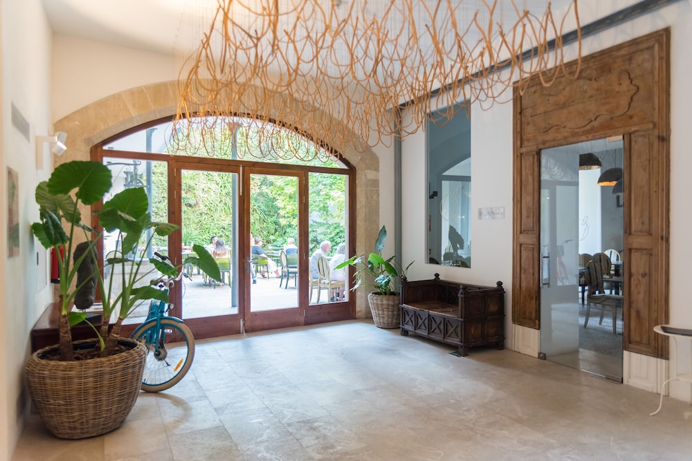 Rosetó by Petit Palace formerly known as Icon Roseto — Restaurant & bars in Palma de Mallorca, Balearic Islands