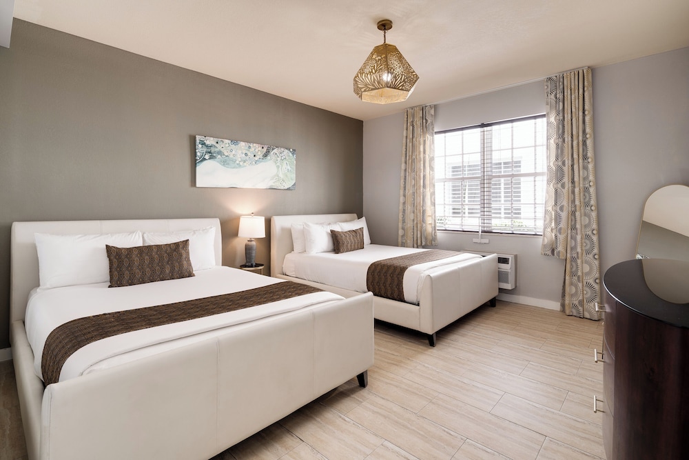 Tradewinds Apartment Hotel — Hotel rooms in Miami, Florida