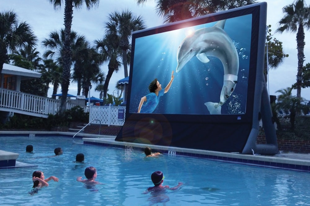 Island Grand at TradeWinds — Swimming pool in Treasure Island, Florida