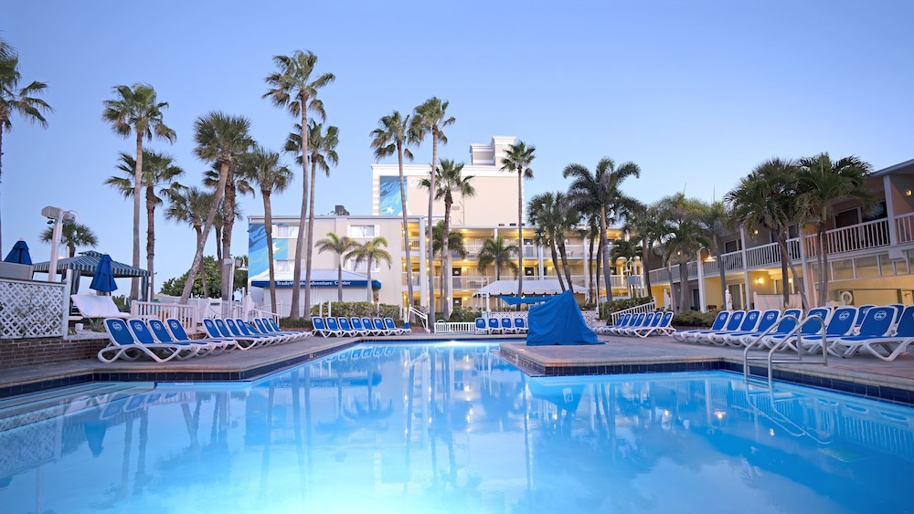 Island Grand at TradeWinds — Main photo in Treasure Island, Florida