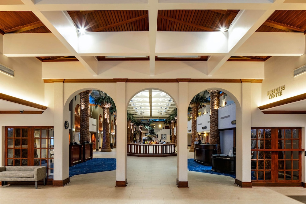 Island Grand at TradeWinds — Restaurant & bars in Treasure Island, Florida
