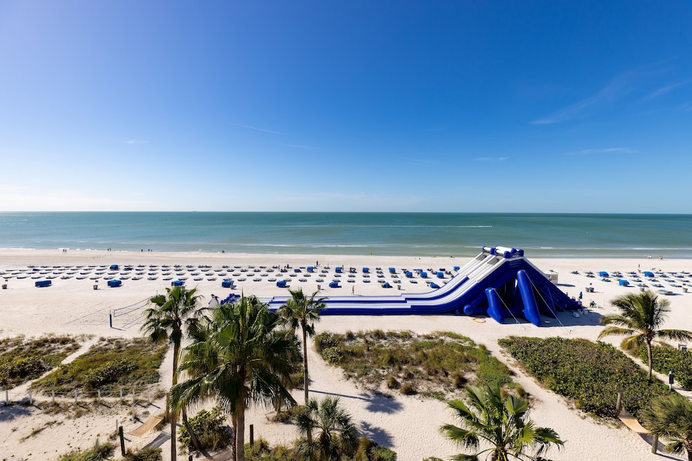 Island Grand at TradeWinds — Beach in Treasure Island, Florida