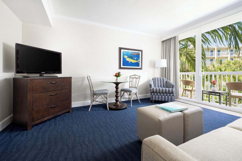 RumFish Beach at TradeWinds — Hotel rooms in Treasure Island, Florida