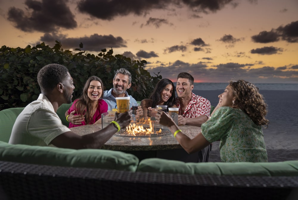 RumFish Beach at TradeWinds — Restaurant & bars in Treasure Island, Florida