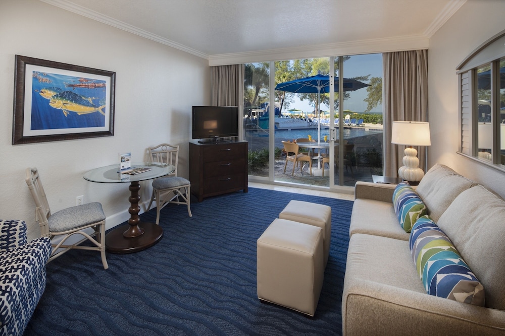 RumFish Beach at TradeWinds — Hotel rooms in Treasure Island, Florida