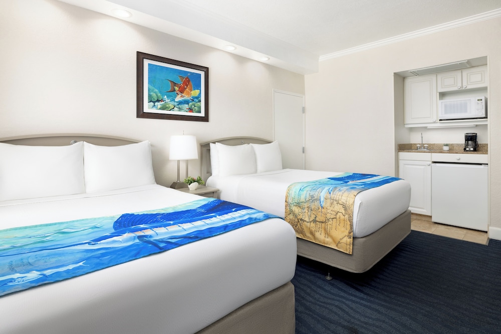 RumFish Beach at TradeWinds — Hotel rooms in Treasure Island, Florida