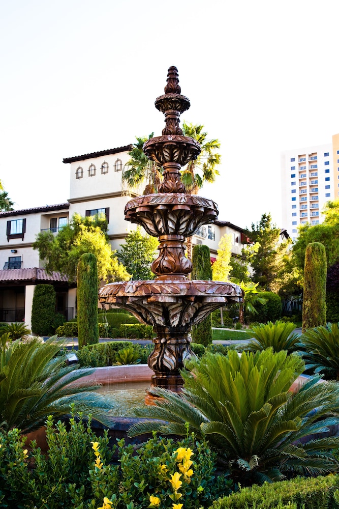 Tuscany Suites & Casino — Hotel building in Las Vegas, Nevada