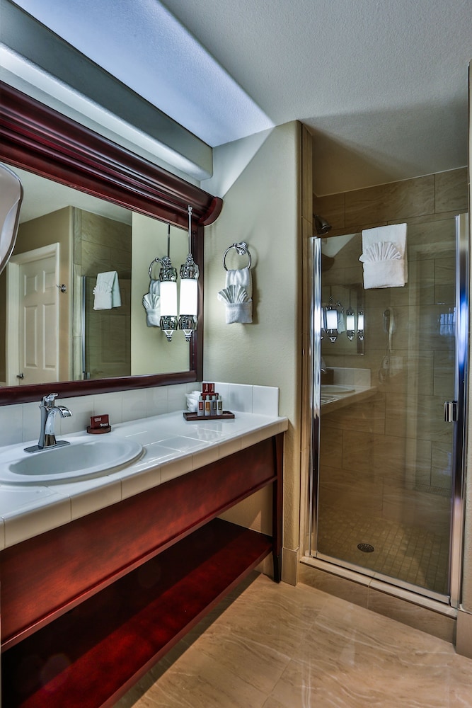 Tuscany Suites & Casino — Hotel rooms in Las Vegas, Nevada