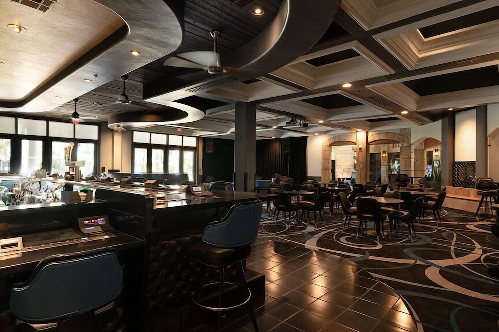 Tuscany Suites & Casino — Restaurant & bars in Las Vegas, Nevada