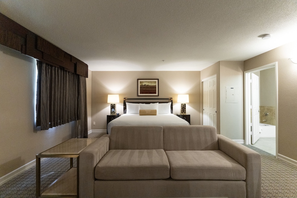 Tuscany Suites & Casino — Hotel rooms in Las Vegas, Nevada
