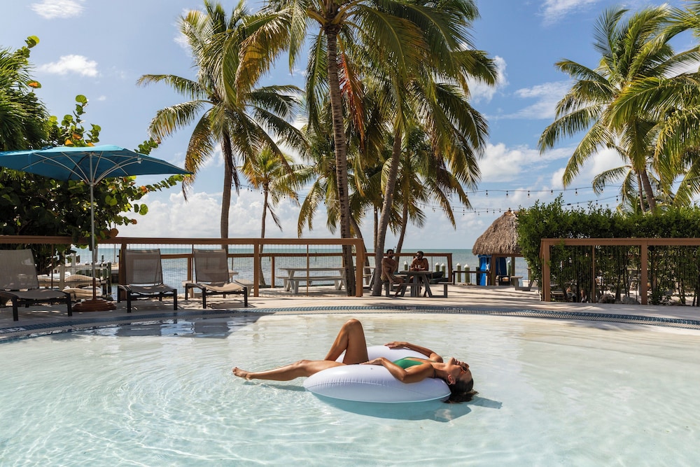 La Siesta Resort & Villas — Swimming pool in Islamorada, Florida