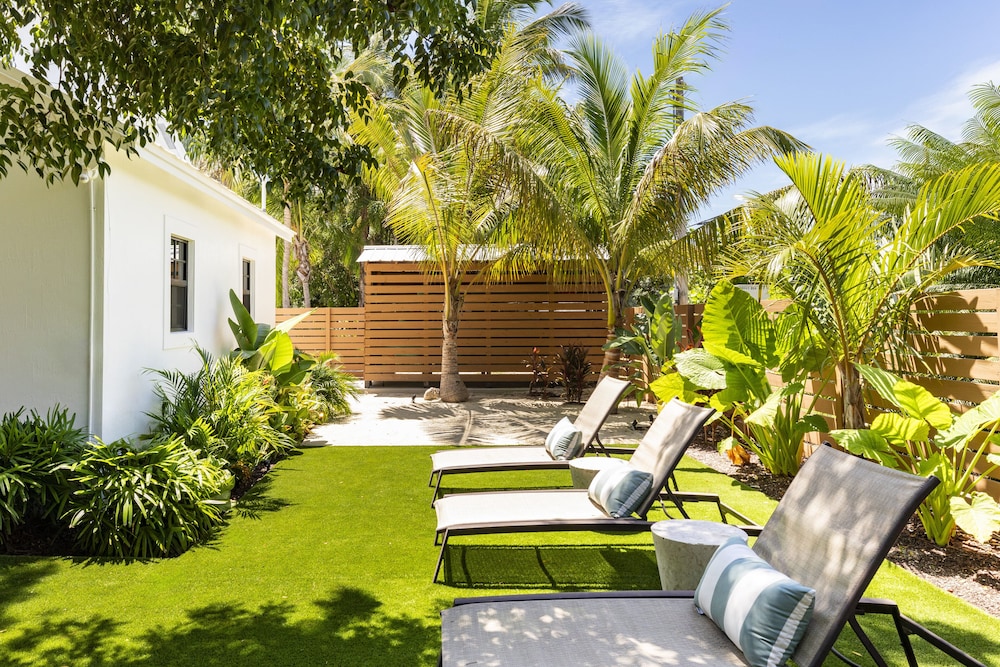 La Siesta Resort & Villas — Hotel building in Islamorada, Florida