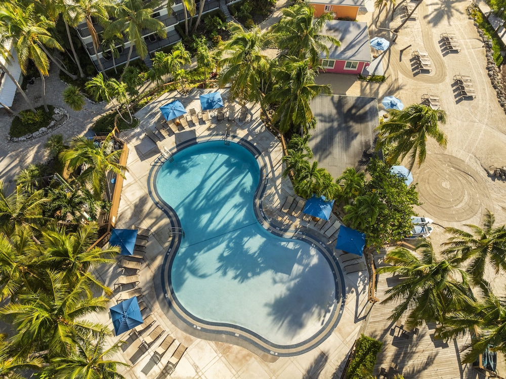 La Siesta Resort & Villas — Swimming pool in Islamorada, Florida
