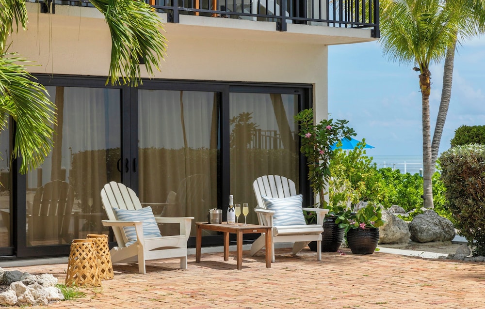 La Siesta Resort & Villas — Hotel building in Islamorada, Florida