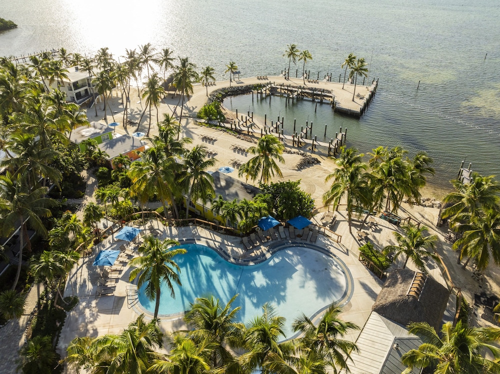 La Siesta Resort & Villas — Swimming pool in Islamorada, Florida