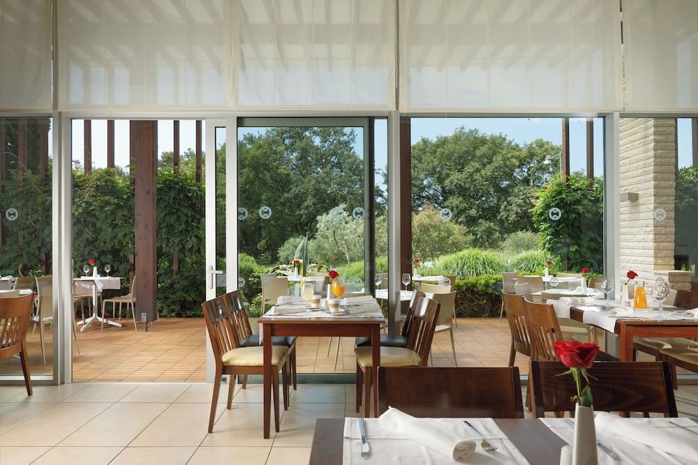 Residence Garden Istra Plava Laguna — Restaurant & bars in Umag, Istria
