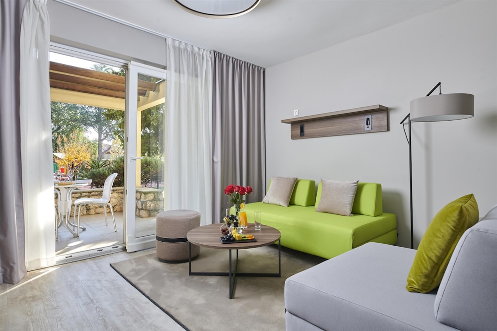 Residence Garden Istra Plava Laguna — Hotel rooms in Umag, Istria
