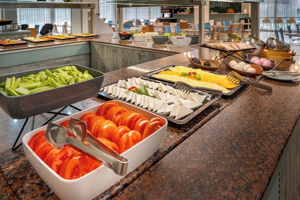 MPM Hotel Astoria — Restaurant & bars in Sunny Beach, Burgas Region