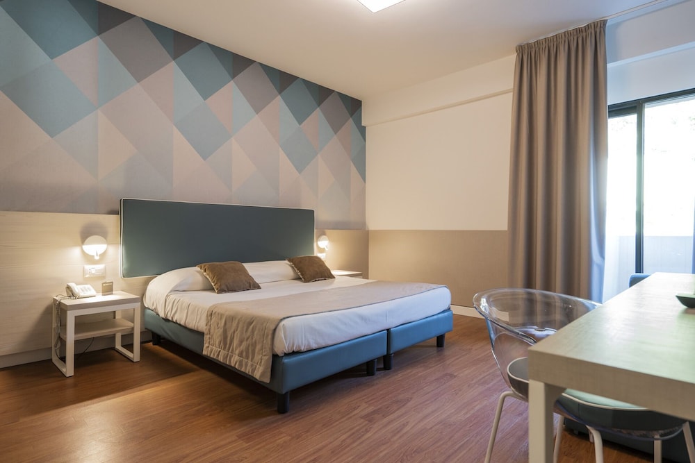 Costa Verde — Hotel rooms in Cefalù, Sicily